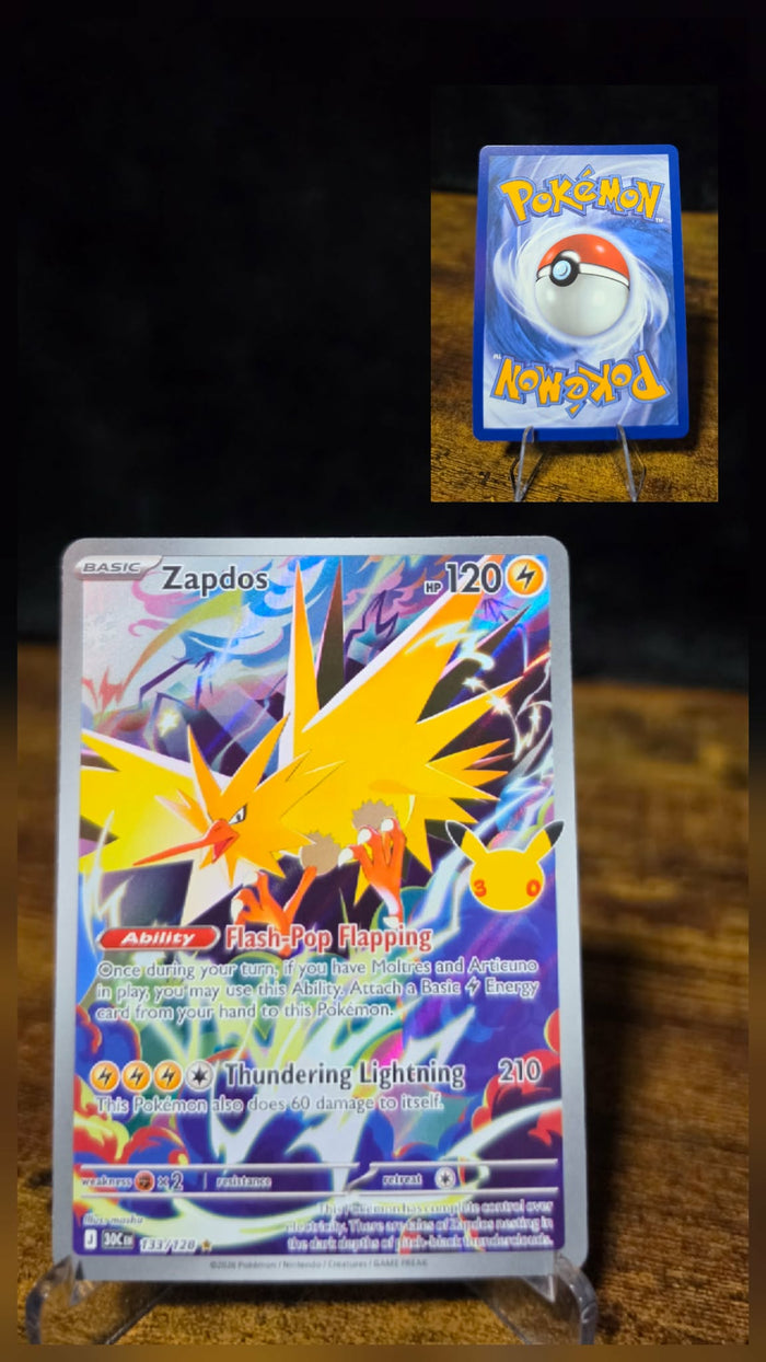 Zapdos 133/128 – 30th Celebration Illustration Rare
